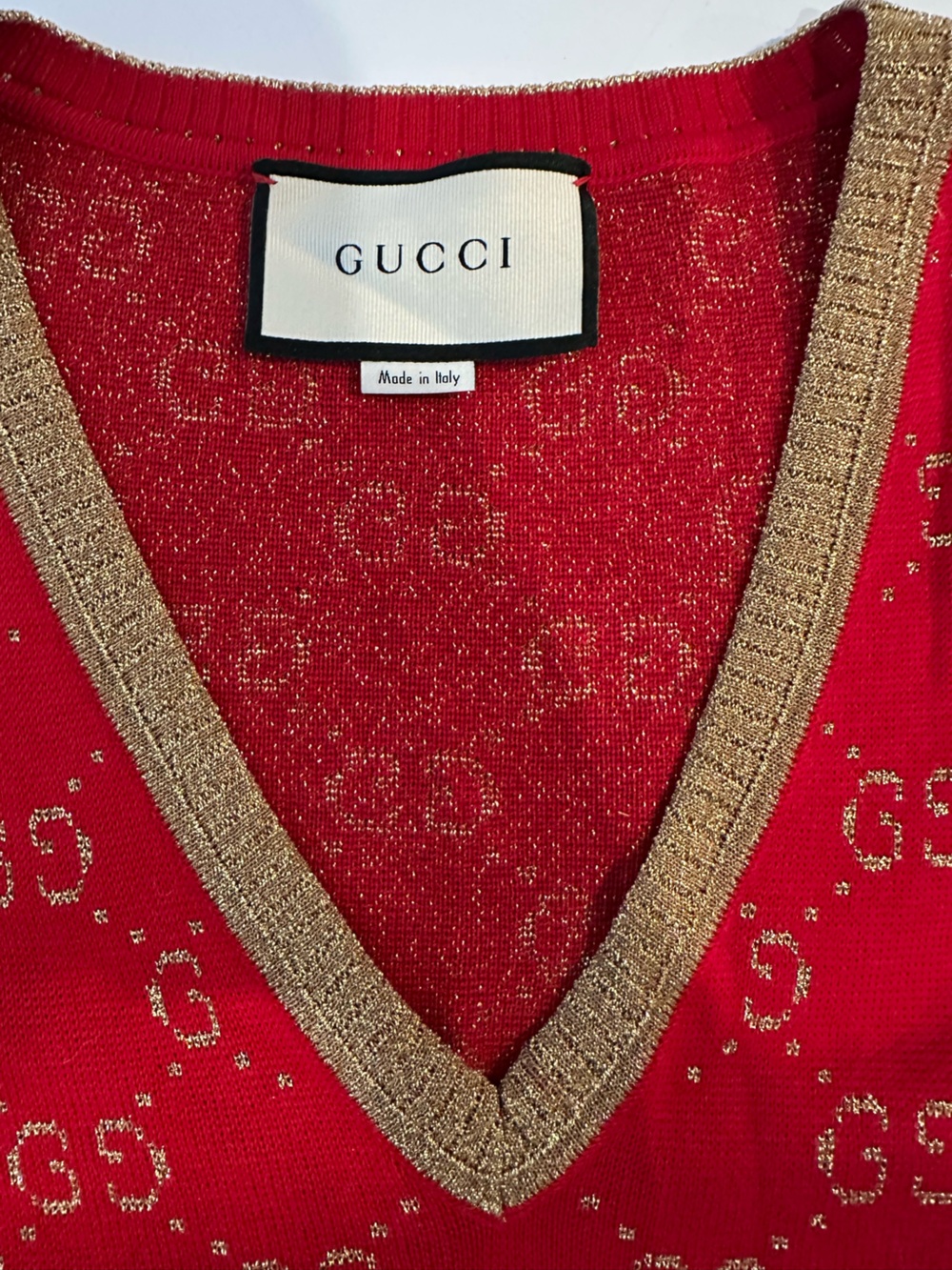 Gucci Red V-Neck Sweater with Gold Trim and Monogram - Picture 4 of 6
